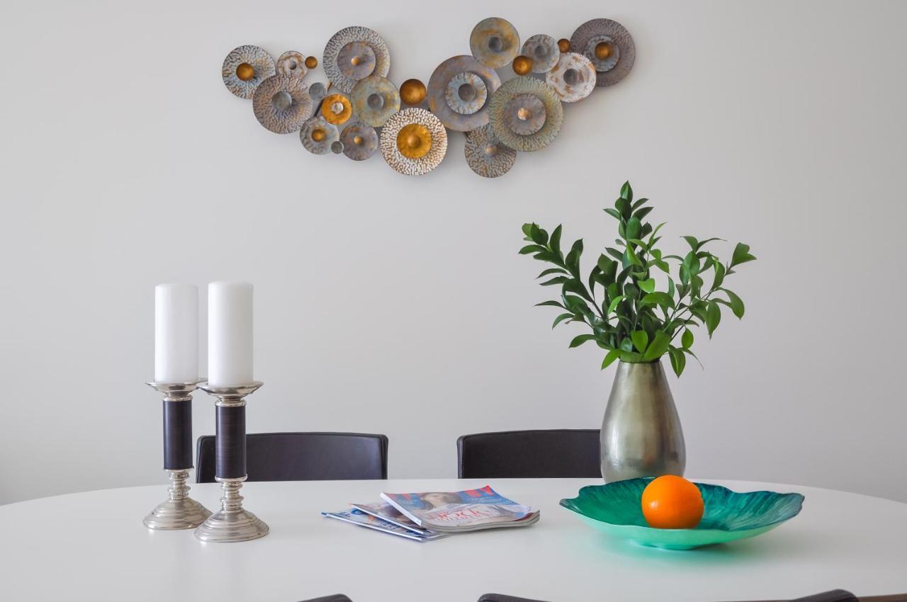 Lovelystay - 2Br Modern, Pool Access, Close To Marina & Beach Куартейра Екстер'єр фото