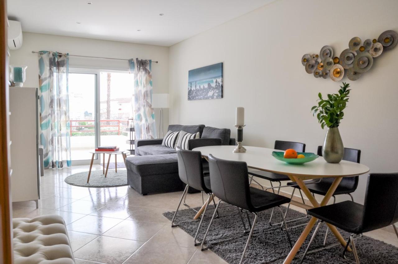 Lovelystay - 2Br Modern, Pool Access, Close To Marina & Beach Куартейра Екстер'єр фото