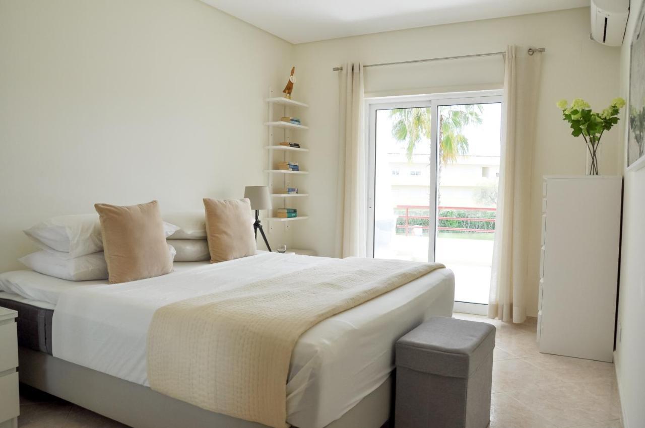 Lovelystay - 2Br Modern, Pool Access, Close To Marina & Beach Куартейра Екстер'єр фото